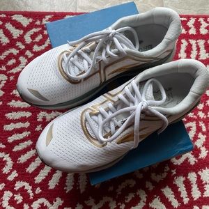 Brooks Adrenaline GTS 20